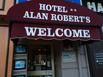 Alan Roberts - Hotel