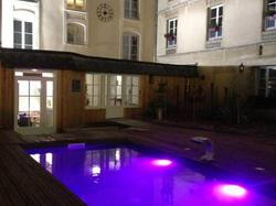 Hotel Du Luxembourg Et Restaurant Les 4 Saisons Bayeux