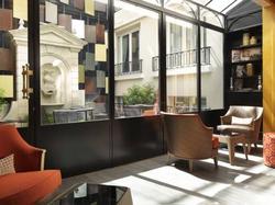 Hotel Rochester Champs Elysees : Hotel Paris 8