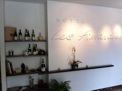 Inter-Hotel Les Amandiers Tournon-sur-Rhône