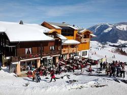 Hôtel les skieurs Bellevaux