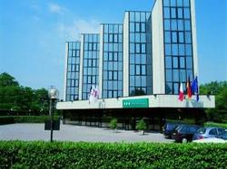 Una Hotel