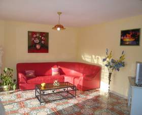 Detached House Montral