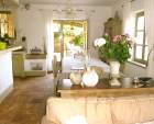 Detached House Uzs